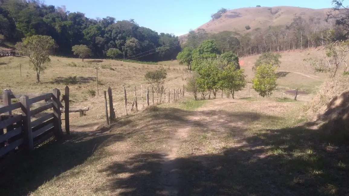 Fazenda / Haras com 2 quartos à venda, 100m2 em Cunha - SP - imagem 6 Foto 6 de Fazenda / Haras com 2 quartos à venda, 100m2 em Cunha - SP
