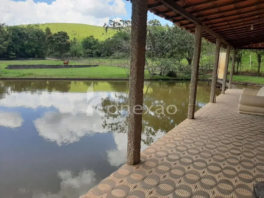 Sítio / Rancho com 2 quartos à venda, 500m2 em Centro, Paraibuna - SP - imagem 4 Foto 4 de Sítio / Rancho com 2 quartos à venda, 500m2 em Centro, Paraibuna - SP