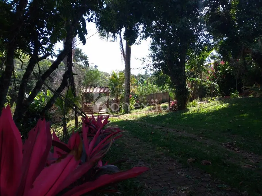 Chácara com 5 quartos à venda, 100m2 em Centro, Paraibuna - SP - imagem 6 Foto 6 de Chácara com 5 quartos à venda, 100m2 em Centro, Paraibuna - SP