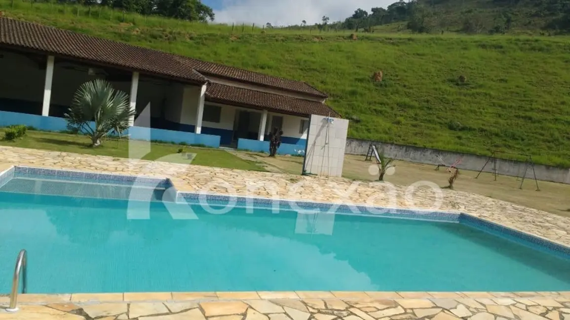 Chácara com 3 quartos à venda, 90m2 em Sao Jose Dos Campos - SP - imagem 1 Foto 1 de Chácara com 3 quartos à venda, 90m2 em Sao Jose Dos Campos - SP