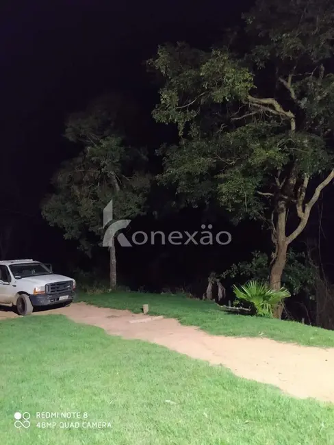 Chácara com 2 quartos à venda, 120m2 em Centro, Paraibuna - SP - imagem 5 Foto 5 de Chácara com 2 quartos à venda, 120m2 em Centro, Paraibuna - SP