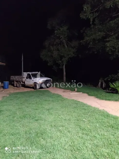 Chácara com 2 quartos à venda, 120m2 em Centro, Paraibuna - SP - imagem 1 Foto 1 de Chácara com 2 quartos à venda, 120m2 em Centro, Paraibuna - SP