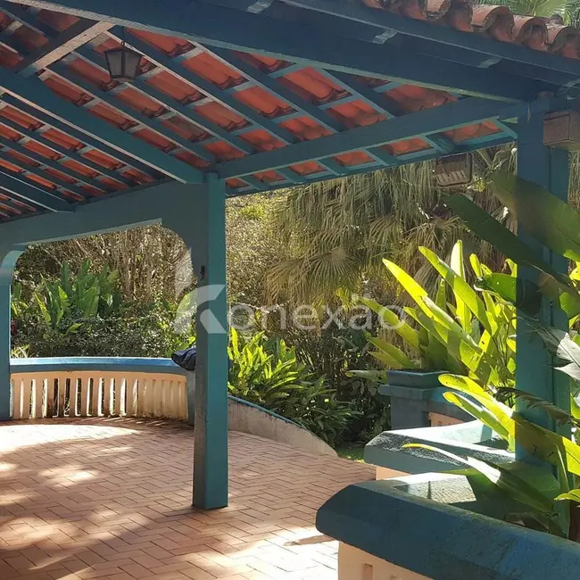 Sítio / Rancho com 5 quartos à venda, 500m2 em Paraibuna - SP - imagem 5 Foto 5 de Sítio / Rancho com 5 quartos à venda, 500m2 em Paraibuna - SP