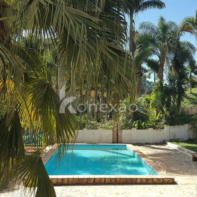 Sítio / Rancho com 5 quartos à venda, 500m2 em Paraibuna - SP - imagem 2 Foto 2 de Sítio / Rancho com 5 quartos à venda, 500m2 em Paraibuna - SP
