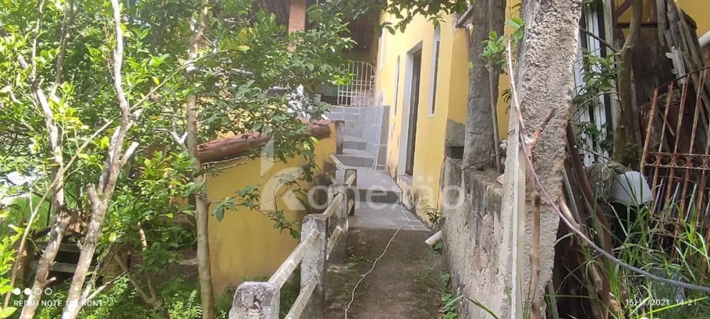 Chácara com 3 quartos à venda, 200m2 em Paraibuna - SP - imagem 5 Foto 5 de Chácara com 3 quartos à venda, 200m2 em Paraibuna - SP