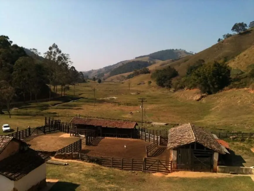 Fazenda / Haras com 2 quartos à venda, 100m2 em Cunha - SP - imagem 5 Foto 5 de Fazenda / Haras com 2 quartos à venda, 100m2 em Cunha - SP