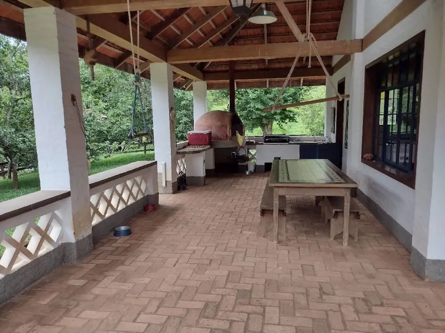 Sítio / Rancho com 1 quarto à venda, 100m2 em Centro, - SP - imagem 4 Foto 4 de Sítio / Rancho com 1 quarto à venda, 100m2 em Centro, - SP