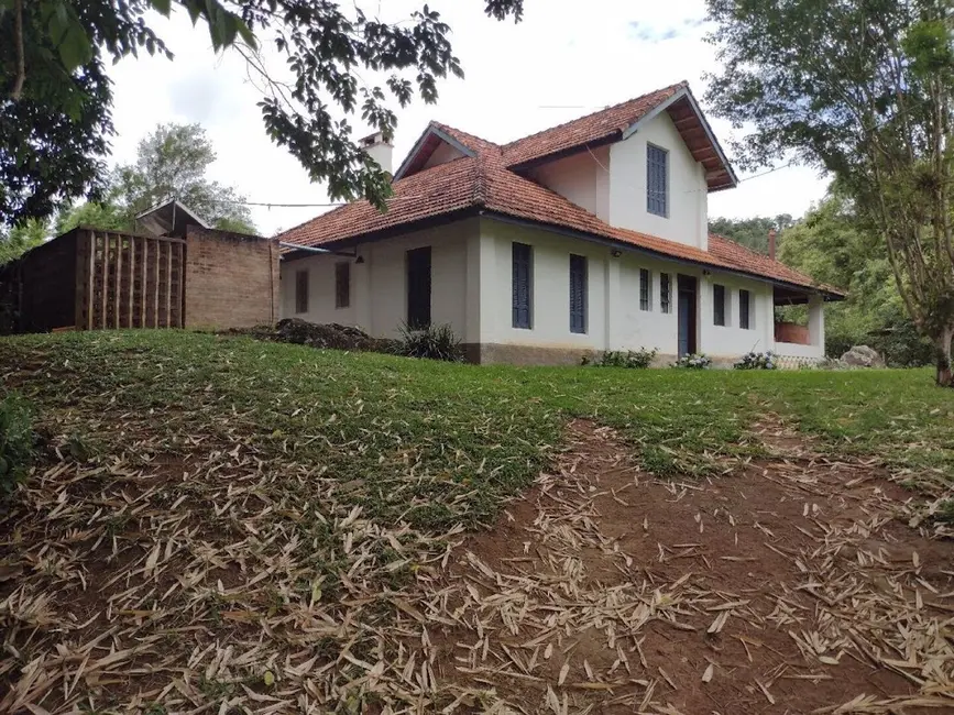 Sítio / Rancho com 1 quarto à venda, 100m2 em Centro, - SP - imagem 2 Foto 2 de Sítio / Rancho com 1 quarto à venda, 100m2 em Centro, - SP