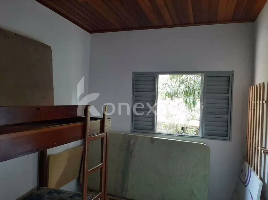 Chácara com 4 quartos à venda, 250m2 em Paraibuna - SP - imagem 8 Foto 8 de Chácara com 4 quartos à venda, 250m2 em Paraibuna - SP