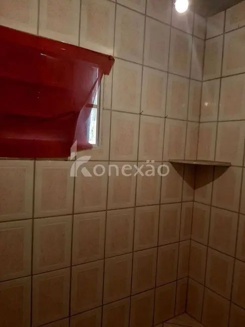 Chácara com 4 quartos à venda, 250m2 em Paraibuna - SP - imagem 4 Foto 4 de Chácara com 4 quartos à venda, 250m2 em Paraibuna - SP