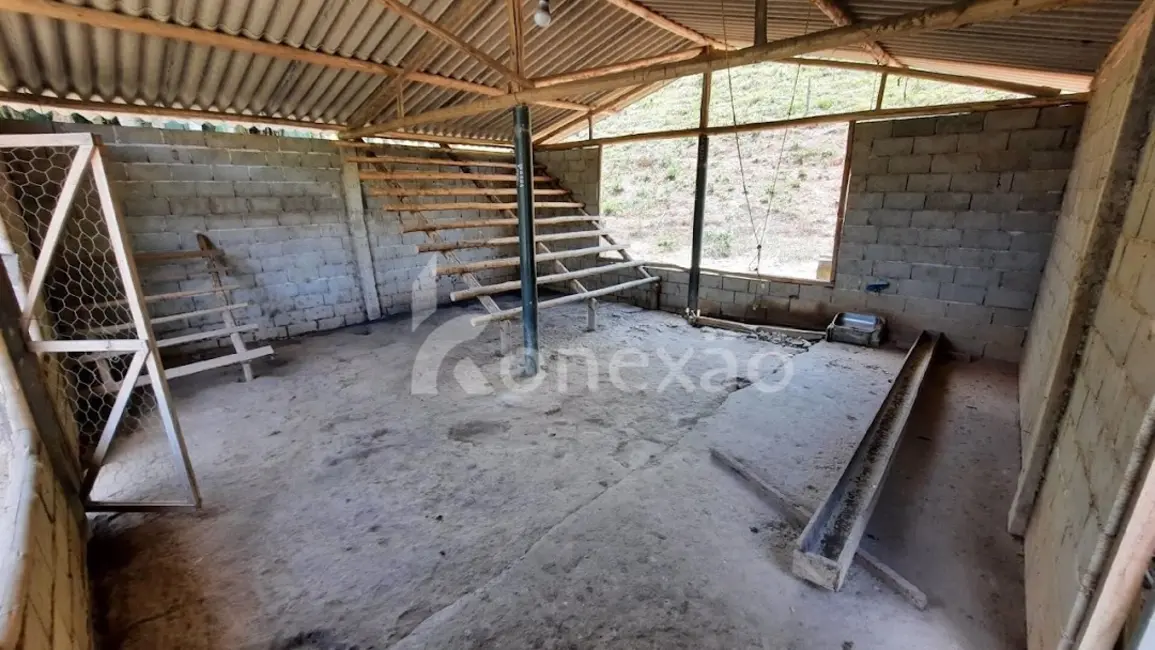 Sítio / Rancho com 1 quarto à venda, 90m2 em Centro, Paraibuna - SP - imagem 9 Foto 9 de Sítio / Rancho com 1 quarto à venda, 90m2 em Centro, Paraibuna - SP