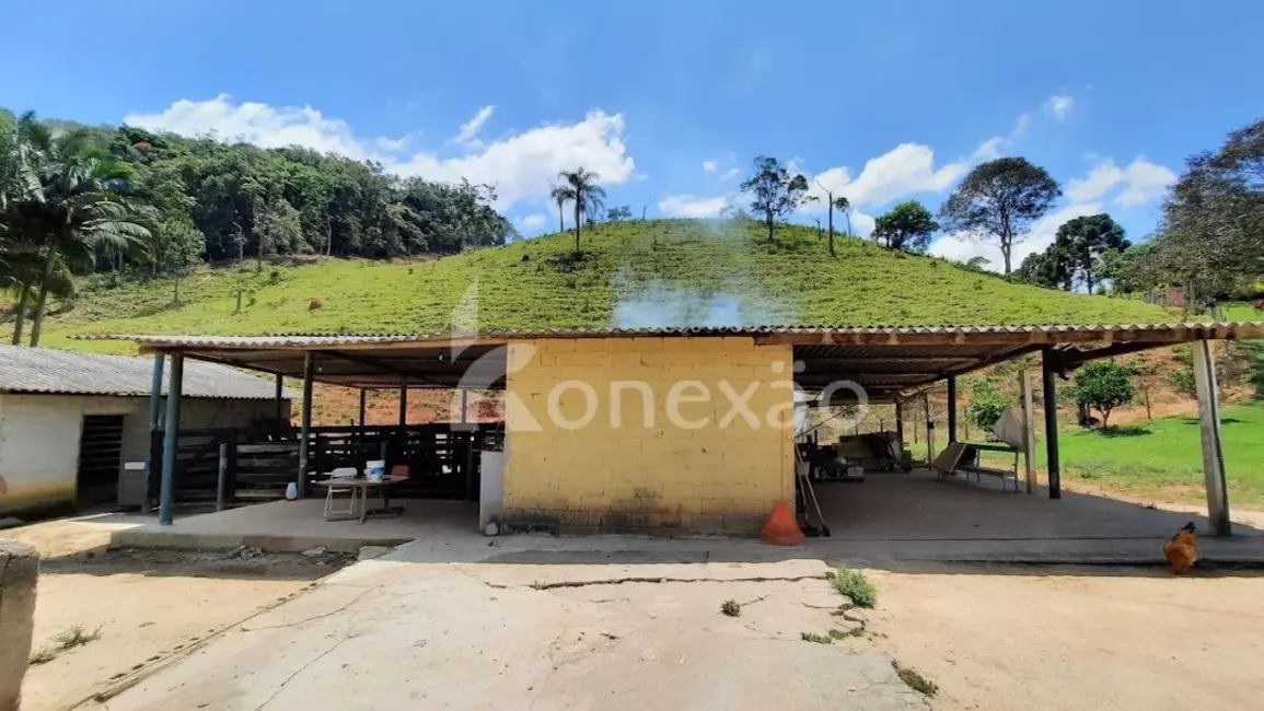 Sítio / Rancho com 1 quarto à venda, 90m2 em Centro, Paraibuna - SP - imagem 6 Foto 6 de Sítio / Rancho com 1 quarto à venda, 90m2 em Centro, Paraibuna - SP