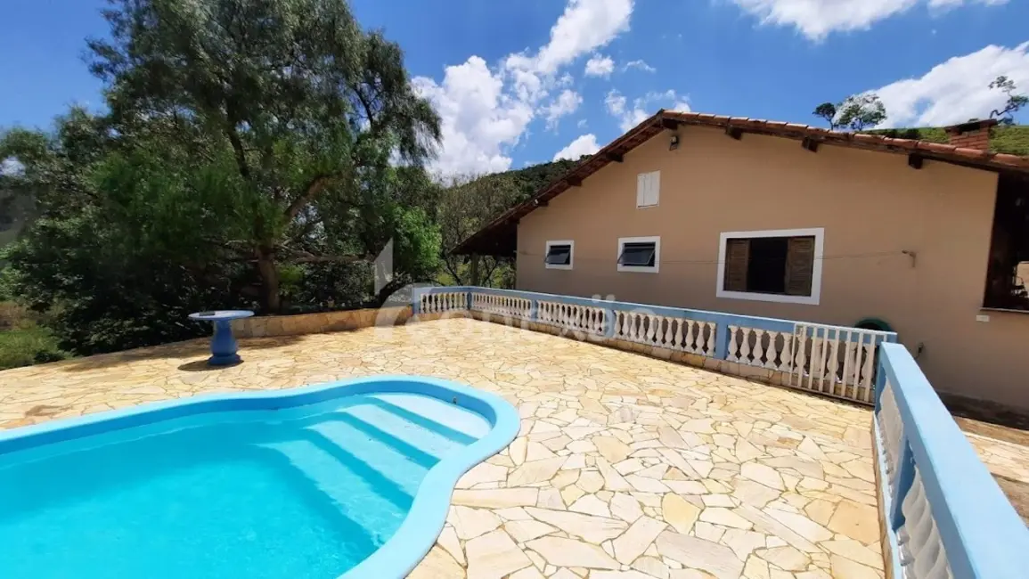 Sítio / Rancho com 1 quarto à venda, 90m2 em Centro, Paraibuna - SP - imagem 2 Foto 2 de Sítio / Rancho com 1 quarto à venda, 90m2 em Centro, Paraibuna - SP