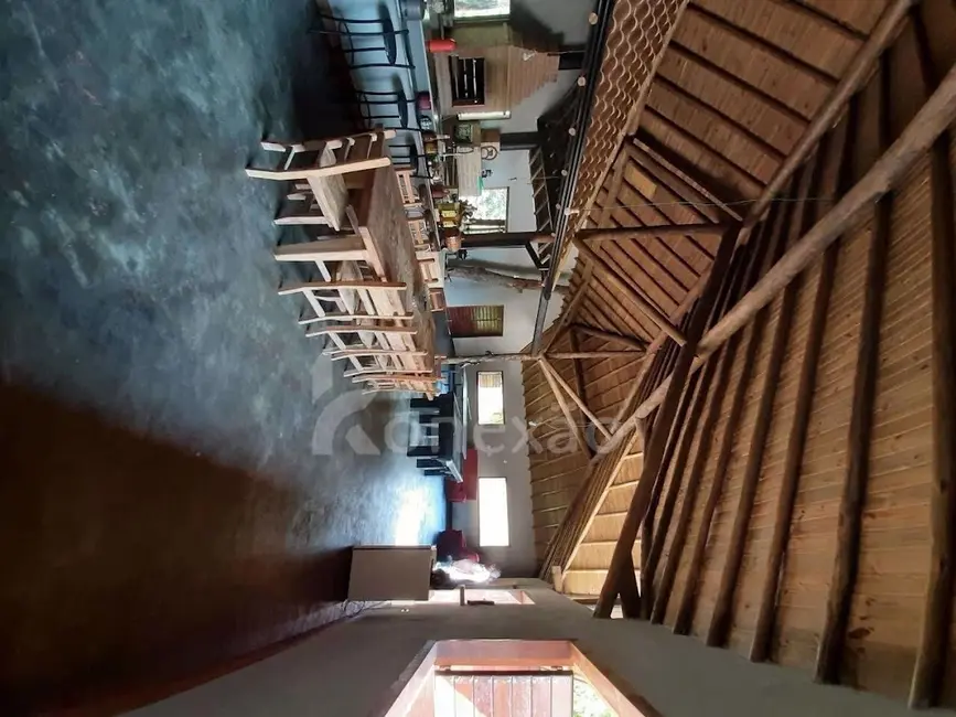Sítio / Rancho com 4 quartos à venda, 200m2 em Centro, Paraibuna - SP - imagem 7 Foto 7 de Sítio / Rancho com 4 quartos à venda, 200m2 em Centro, Paraibuna - SP