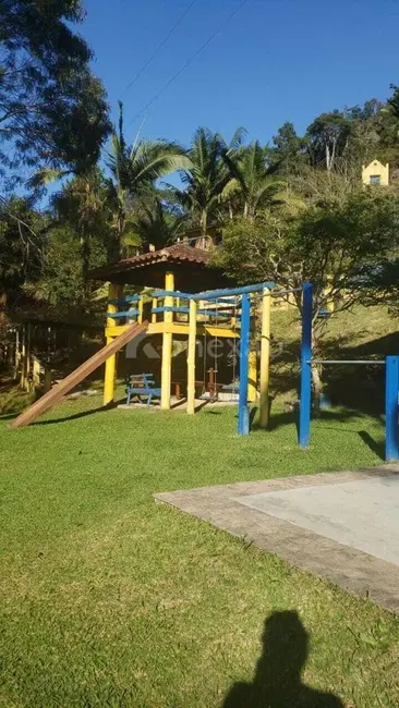 Sítio / Rancho com 3 quartos à venda, 200m2 em Centro, Paraibuna - SP - imagem 7 Foto 7 de Sítio / Rancho com 3 quartos à venda, 200m2 em Centro, Paraibuna - SP