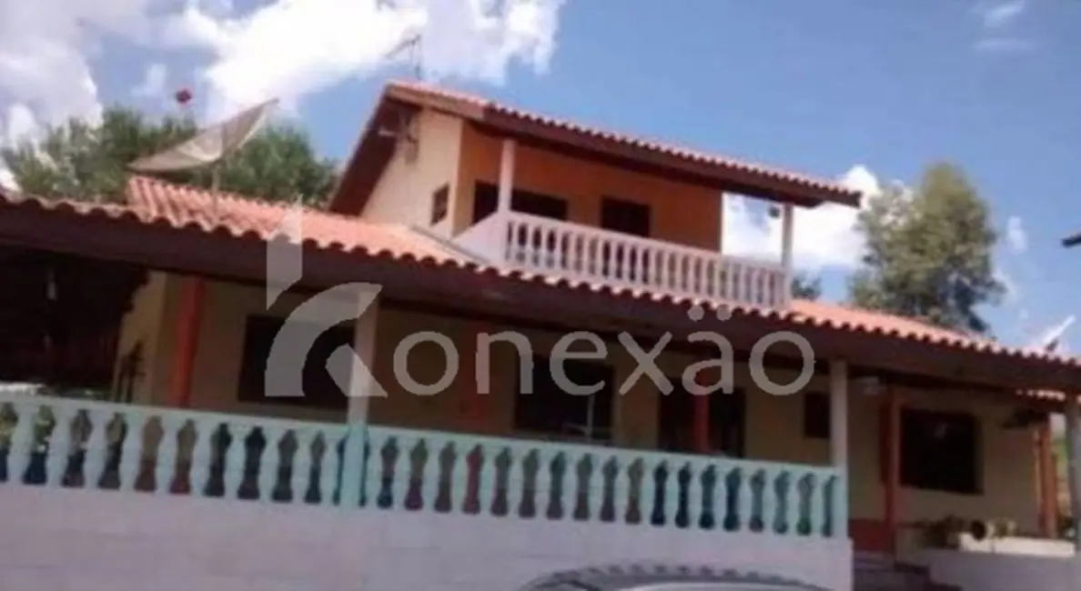 Chácara com 4 quartos à venda, 250m2 em Centro, Paraibuna - SP - imagem 6 Foto 6 de Chácara com 4 quartos à venda, 250m2 em Centro, Paraibuna - SP