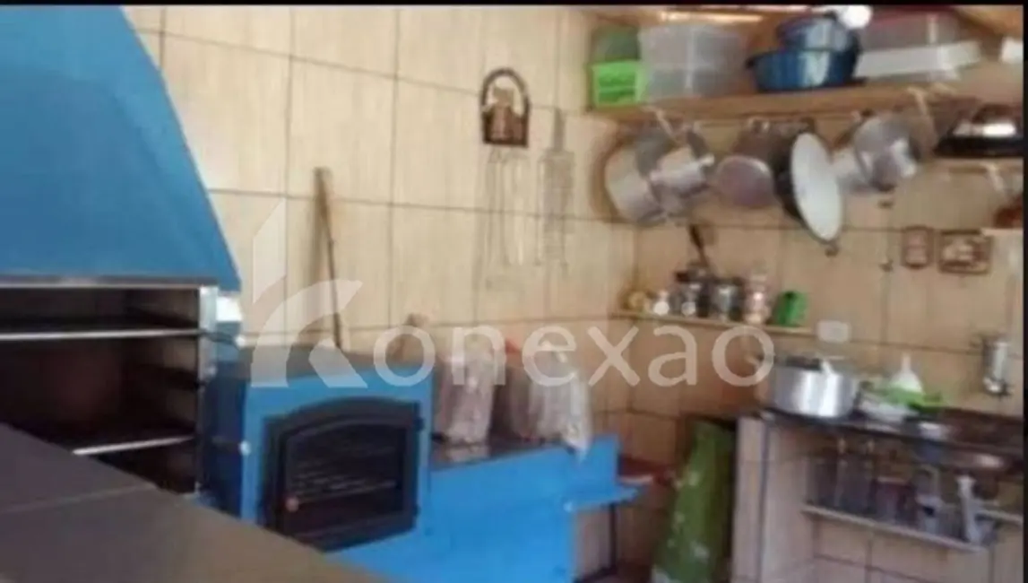 Chácara com 4 quartos à venda, 250m2 em Centro, Paraibuna - SP - imagem 7 Foto 7 de Chácara com 4 quartos à venda, 250m2 em Centro, Paraibuna - SP