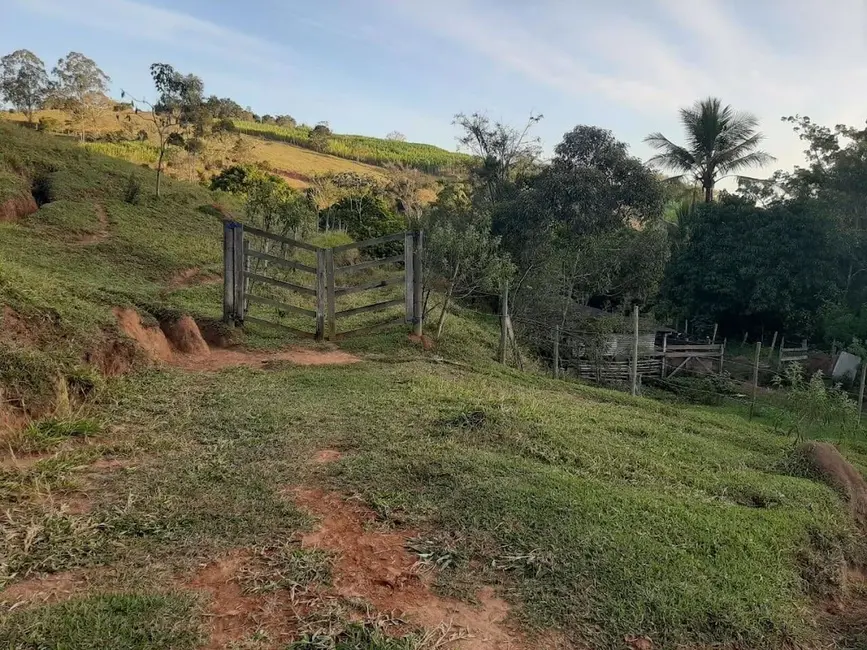 Foto 5 de Sítio / Rancho com 3 quartos à venda, 200m2 em Jambeiro - SP
