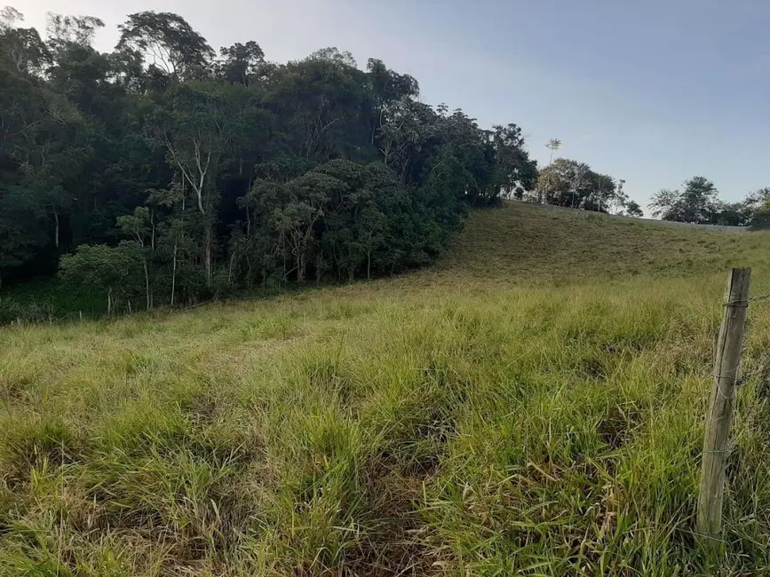 Foto 9 de Sítio / Rancho com 3 quartos à venda, 200m2 em Jambeiro - SP