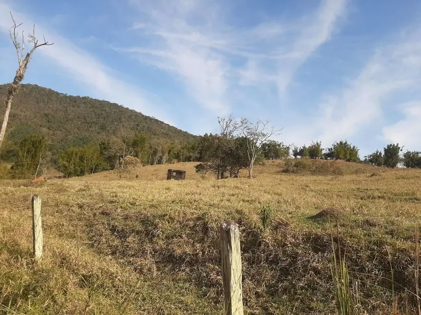 Fazenda / Haras com 1 quarto à venda, 1000000m2 em Paraibuna - SP - imagem 9 Foto 9 de Fazenda / Haras com 1 quarto à venda, 1000000m2 em Paraibuna - SP