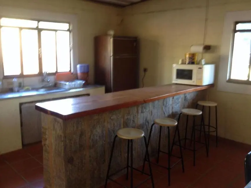 Sítio / Rancho com 3 quartos à venda, 100m2 em Centro, Paraibuna - SP - imagem 8 Foto 8 de Sítio / Rancho com 3 quartos à venda, 100m2 em Centro, Paraibuna - SP