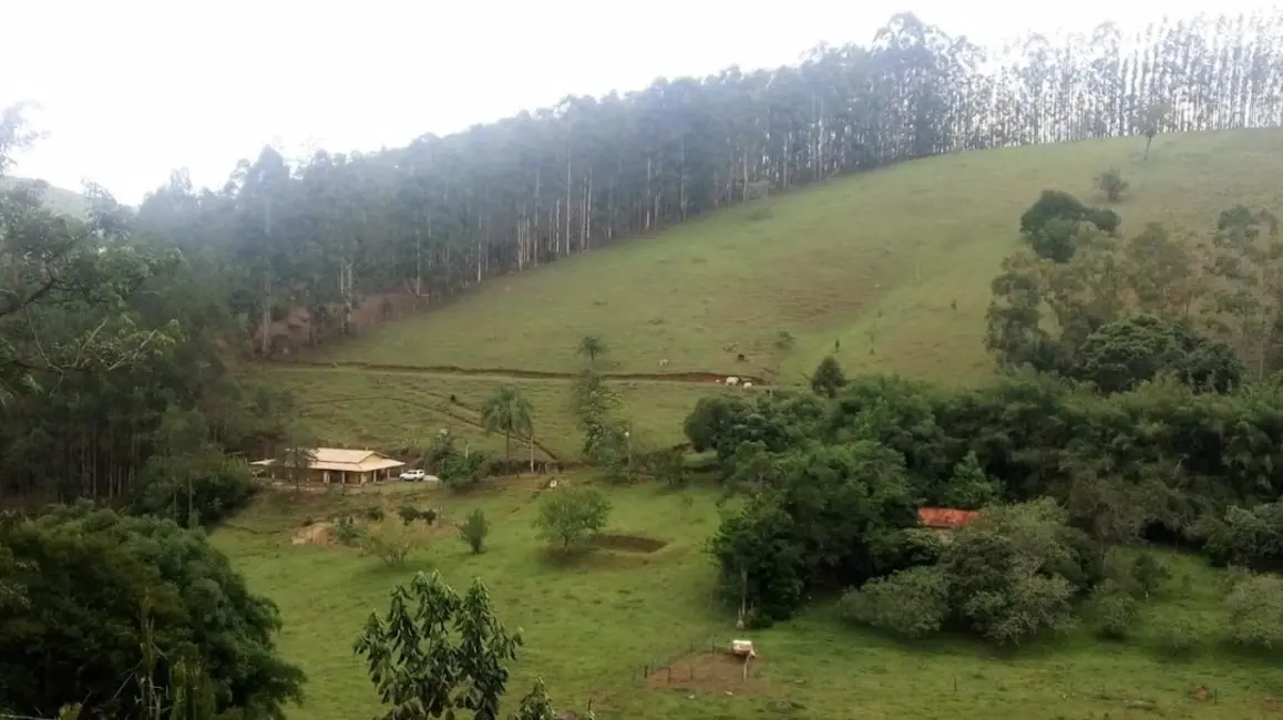 Chácara com 2 quartos à venda em Centro, Paraibuna - SP - imagem 1 Foto 1 de Chácara com 2 quartos à venda em Centro, Paraibuna - SP
