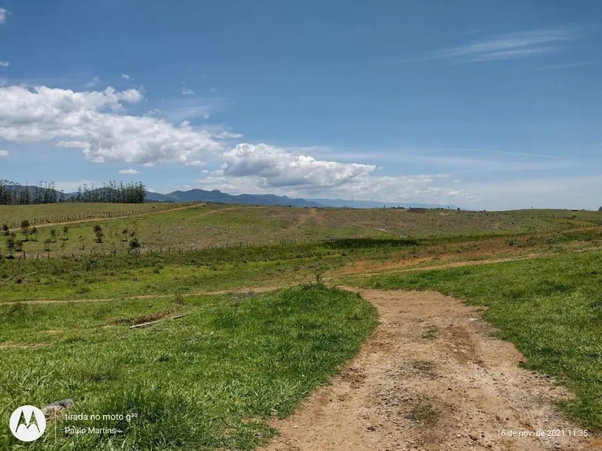 Foto 5 de Fazenda / Haras com 1 quarto à venda, 100m2 em Vila Santos, Cacapava - SP