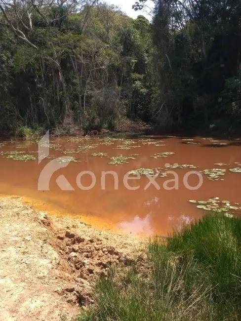 Sítio / Rancho com 2 quartos à venda, 200m2 em Sao Jose Dos Campos - SP - imagem 1 Foto 1 de Sítio / Rancho com 2 quartos à venda, 200m2 em Sao Jose Dos Campos - SP