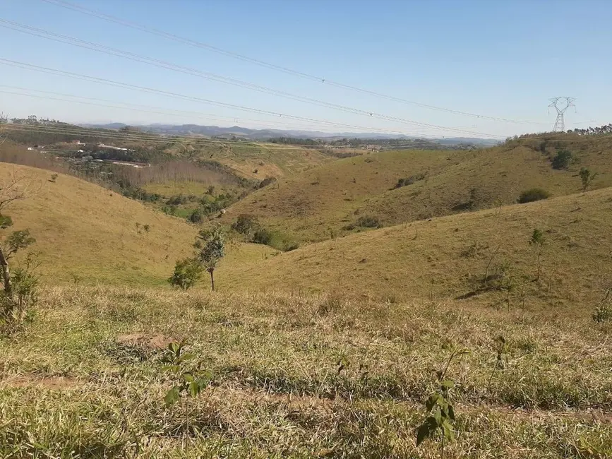 Foto 6 de Fazenda / Haras com 1 quarto à venda, 200m2 em Jambeiro - SP