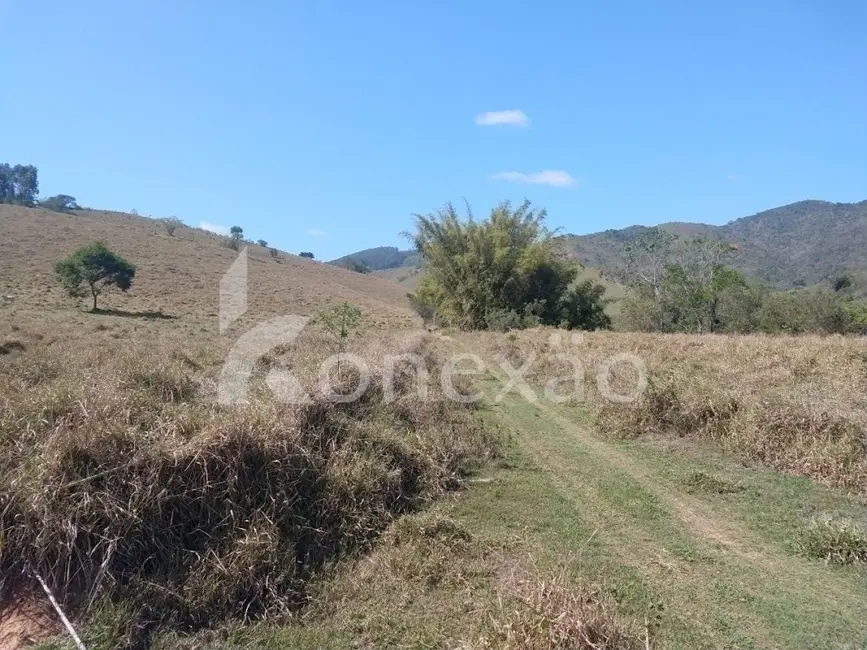 Fazenda / Haras com 4 quartos à venda, 100m2 em Monte Belo, Taubate - SP - imagem 1 Foto 1 de Fazenda / Haras com 4 quartos à venda, 100m2 em Monte Belo, Taubate - SP