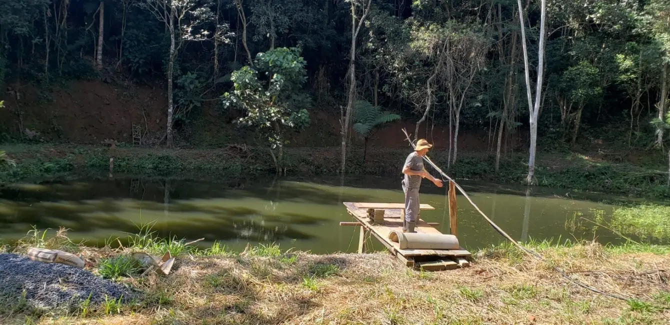 Chácara com 7 quartos à venda, 200m2 em Sao Jose Dos Campos - SP - imagem 4 Foto 4 de Chácara com 7 quartos à venda, 200m2 em Sao Jose Dos Campos - SP