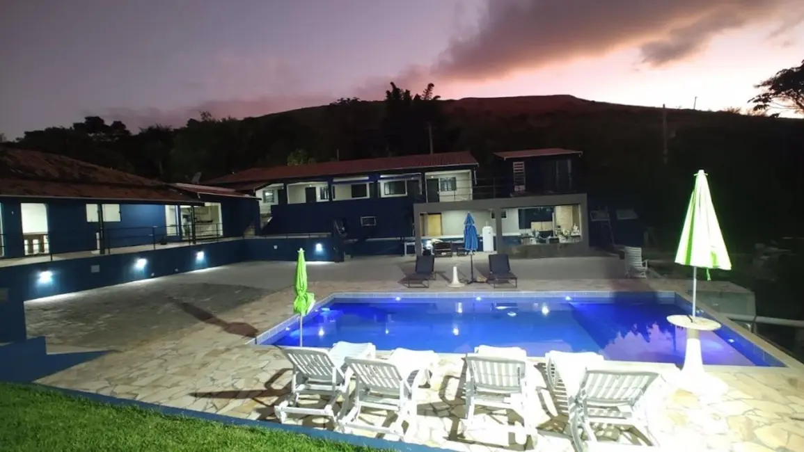 Chácara com 7 quartos à venda, 200m2 em Sao Jose Dos Campos - SP - imagem 1 Foto 1 de Chácara com 7 quartos à venda, 200m2 em Sao Jose Dos Campos - SP