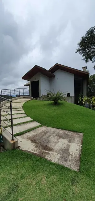 Chácara com 3 quartos à venda, 250m2 em Centro, Jambeiro - SP - imagem 9 Foto 9 de Chácara com 3 quartos à venda, 250m2 em Centro, Jambeiro - SP