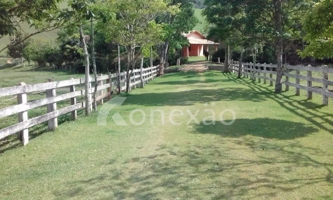 Sítio / Rancho com 3 quartos à venda, 100m2 em Cunha - SP - imagem 6 Foto 6 de Sítio / Rancho com 3 quartos à venda, 100m2 em Cunha - SP