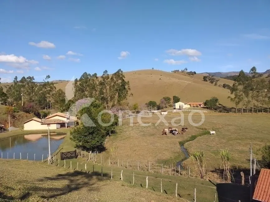 Sítio / Rancho com 3 quartos à venda, 100m2 em Cunha - SP - imagem 1 Foto 1 de Sítio / Rancho com 3 quartos à venda, 100m2 em Cunha - SP