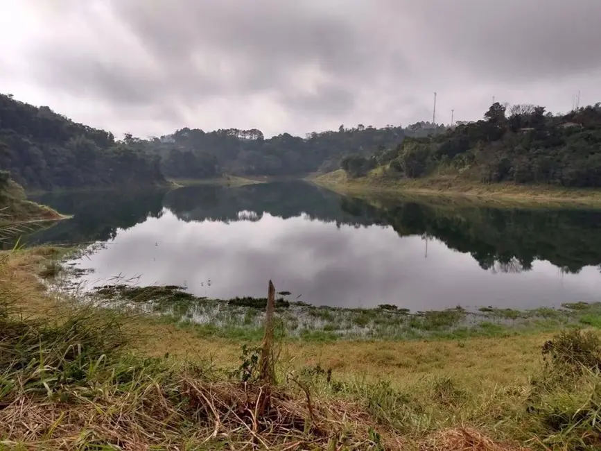 Foto 1 de Chácara com 4 quartos à venda, 150m2 em Jambeiro - SP