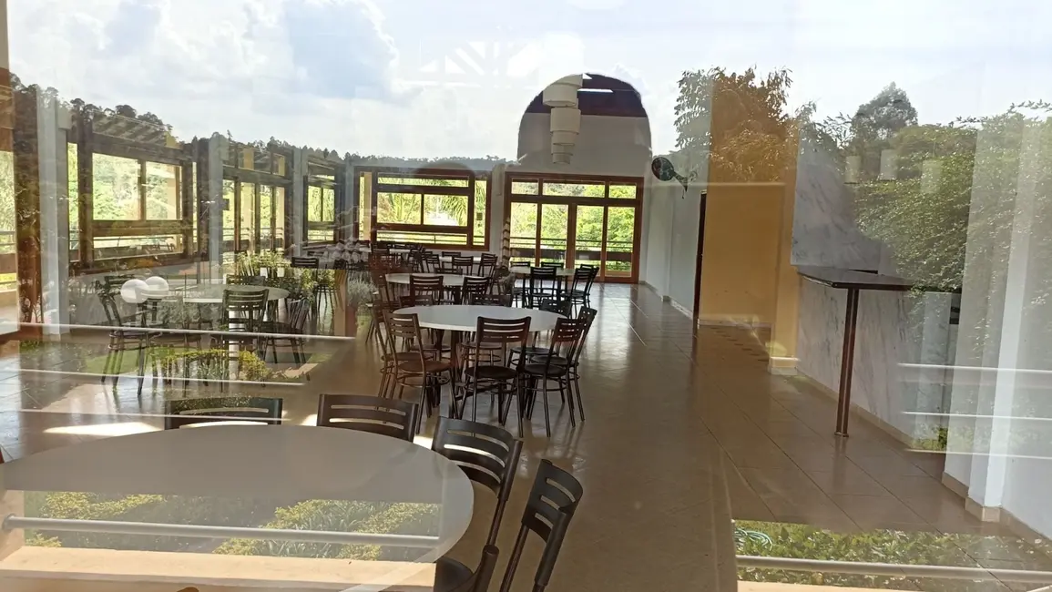Chácara com 1 quarto à venda, 140m2 em Centro, Jambeiro - SP - imagem 6 Foto 6 de Chácara com 1 quarto à venda, 140m2 em Centro, Jambeiro - SP
