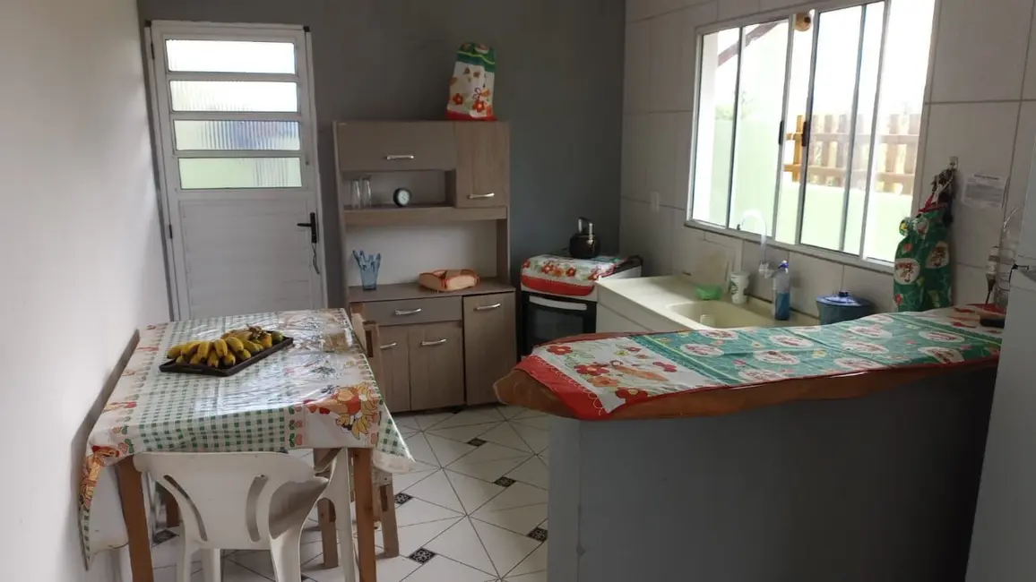 Chácara com 2 quartos à venda, 130m2 em Centro, Paraibuna - SP - imagem 2 Foto 2 de Chácara com 2 quartos à venda, 130m2 em Centro, Paraibuna - SP