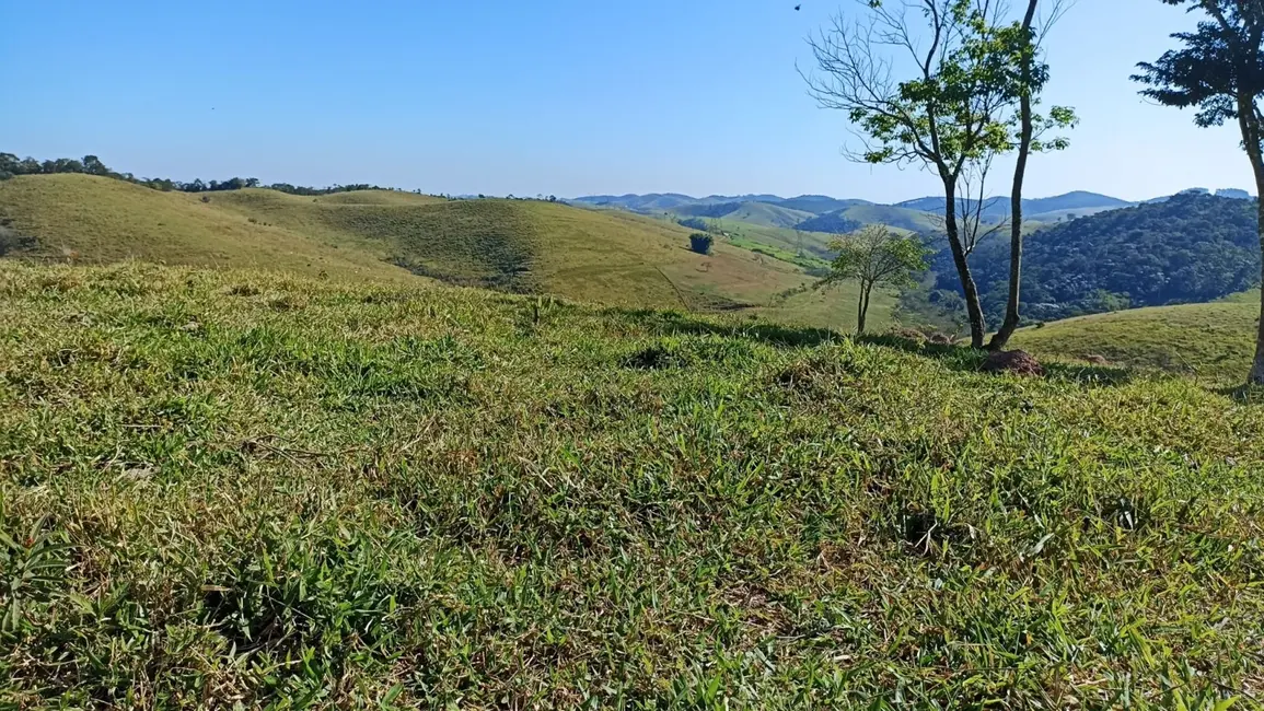 Foto 11 de Chácara à venda, 20m2 em Jambeiro - SP