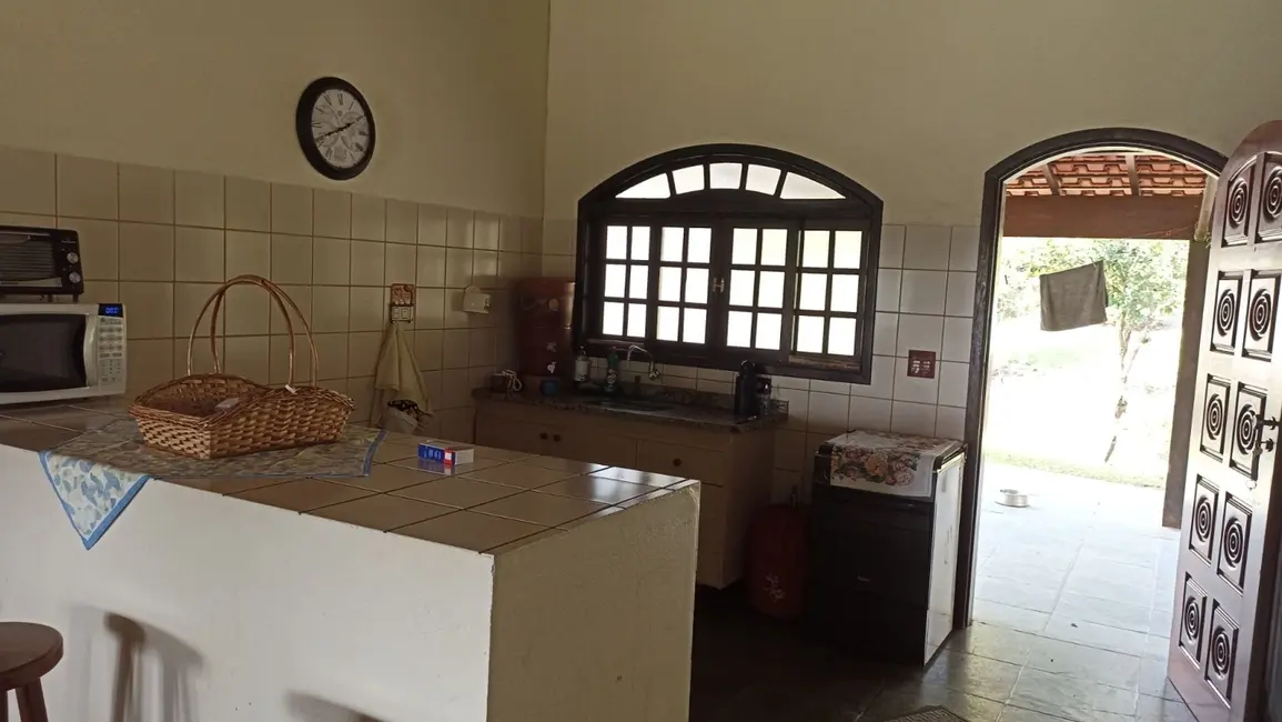 Sítio / Rancho com 3 quartos à venda, 200m2 em Jambeiro - SP - imagem 5 Foto 5 de Sítio / Rancho com 3 quartos à venda, 200m2 em Jambeiro - SP