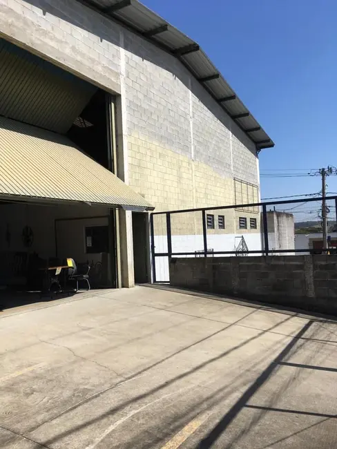 Armazém / Galpão à venda, 750m2 em Sao Jose Dos Campos - SP - imagem 6 Foto 6 de Armazém / Galpão à venda, 750m2 em Sao Jose Dos Campos - SP