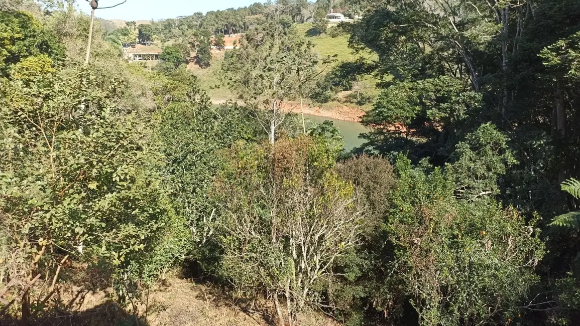 Chácara com 3 quartos à venda, 200m2 em Jambeiro - SP - imagem 8 Foto 8 de Chácara com 3 quartos à venda, 200m2 em Jambeiro - SP