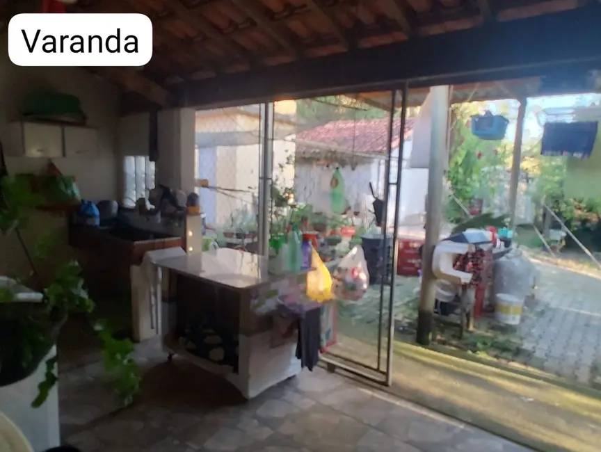 Chácara com 3 quartos à venda, 300m2 em Paraibuna - SP - imagem 5 Foto 5 de Chácara com 3 quartos à venda, 300m2 em Paraibuna - SP
