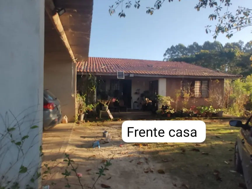 Chácara com 3 quartos à venda, 300m2 em Paraibuna - SP - imagem 1 Foto 1 de Chácara com 3 quartos à venda, 300m2 em Paraibuna - SP