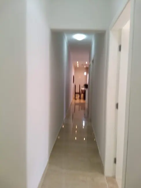 Foto 5 de Casa com 3 quartos à venda, 137m2 em Jacarei - SP