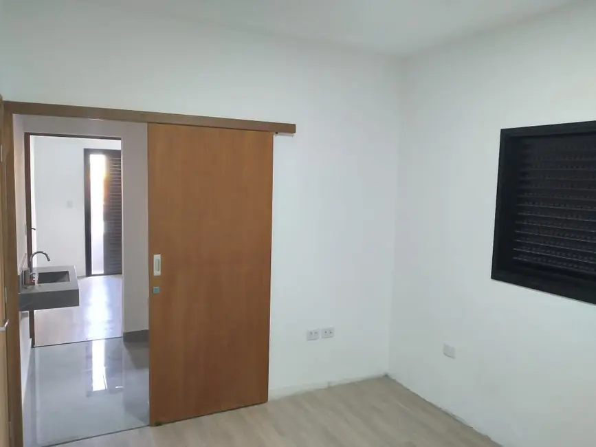 Foto 4 de Sobrado com 3 quartos à venda, 212m2 em Jacarei - SP
