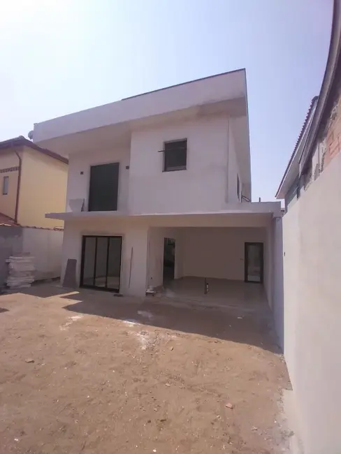 Foto 2 de Sobrado com 3 quartos à venda, 212m2 em Jacarei - SP