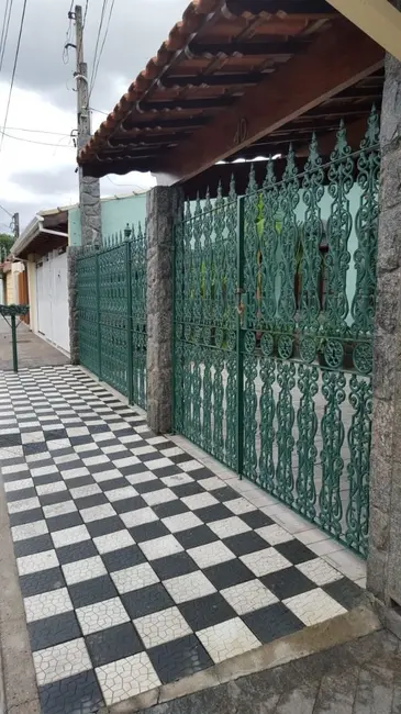 Foto 4 de Casa com 3 quartos à venda, 160m2 em Parque Itamarati, Jacarei - SP