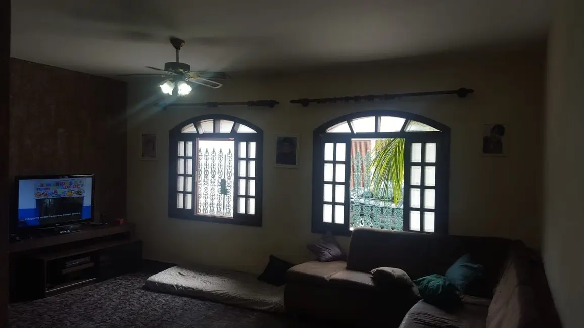 Foto 5 de Casa com 3 quartos à venda, 160m2 em Parque Itamarati, Jacarei - SP
