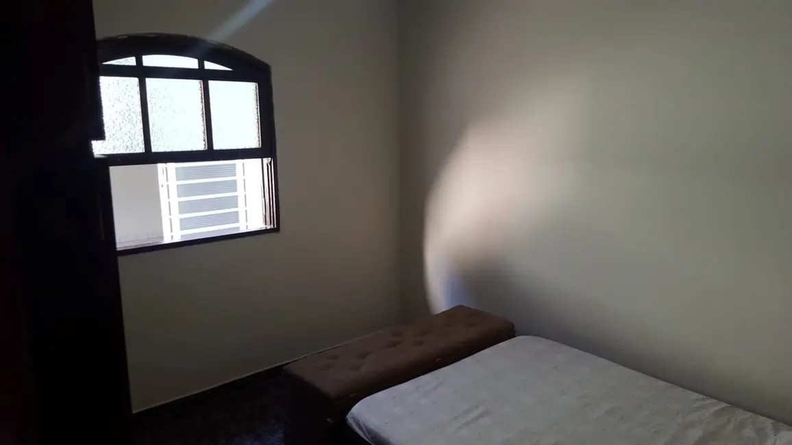Foto 8 de Casa com 3 quartos à venda, 160m2 em Parque Itamarati, Jacarei - SP